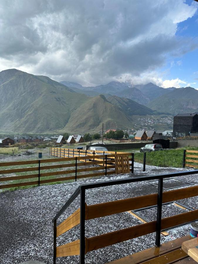 Villa Lonely Mountain Kazbegi Exterior foto